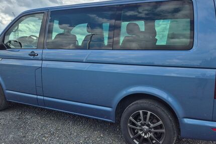 VW T6 Multivan 159.000 km 26.500 &euro; Arzberg 95659