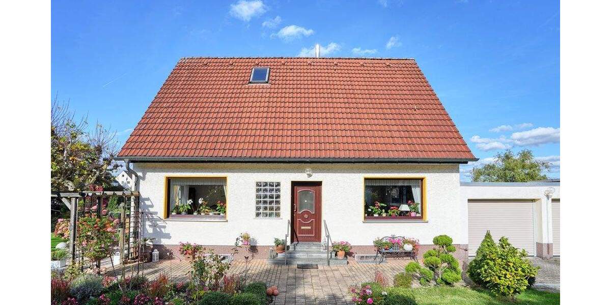 Einfamilienhaus mit Erweiterungspotential auf großem Grundstück in ruhiger Wohnlage 5 zimmer