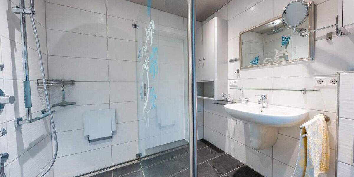 Einfamilienhaus Leutenbach-Weiler zum Stein Weiler zum Stein - 7 Zimmer, 181 m&sup2;, 695.000&euro; | Angebot:25744961