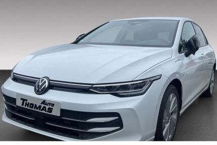 VW Golf 8.776 km 31.980 &euro; Hennef 53773