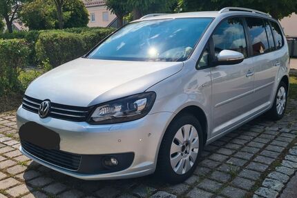 VW Touran 125.000 km 10.400 &euro; Ansbach 91522