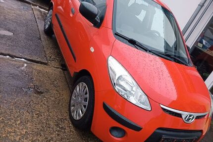 Hyundai i10 110.000 km 2.499 &euro; Gera 07551