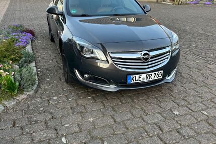 Opel Insignia 191.019 km 8.499 &euro; Rees 46459