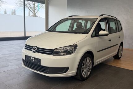 VW Touran 151.000 km 8.590 &euro; Nordhorn 48529
