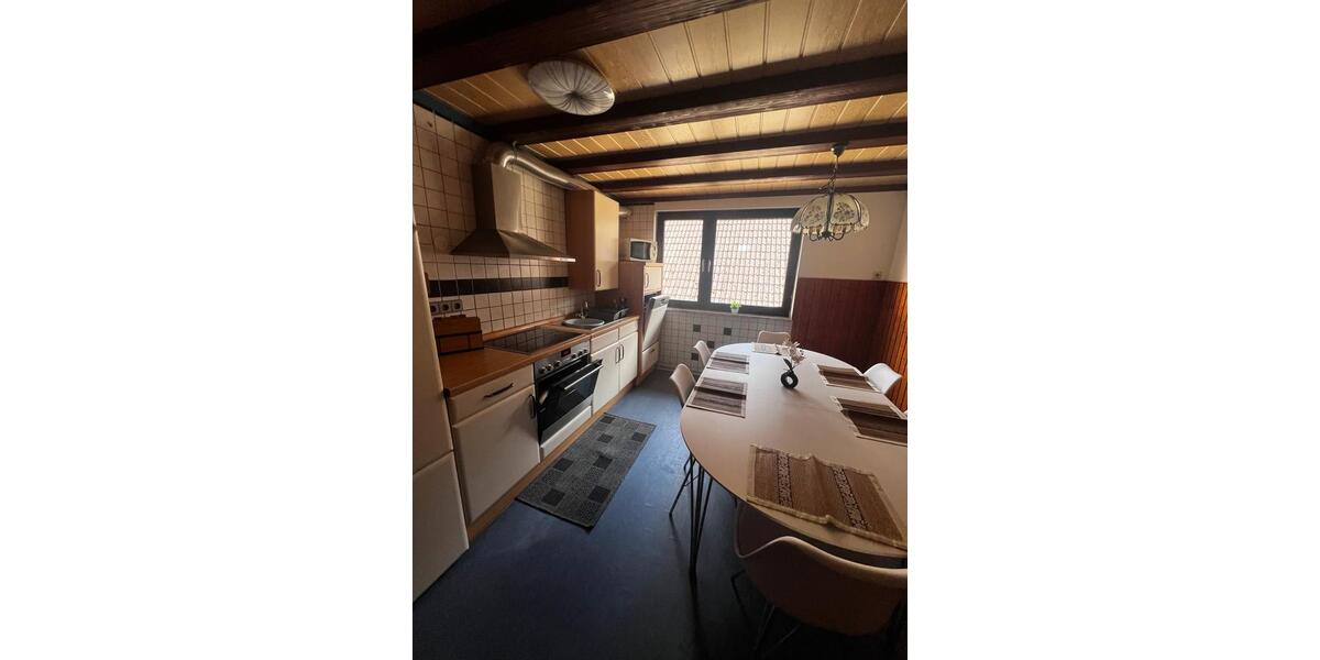 Etagenwohnung Boxberg - 4 Zimmer, 110 m&sup2;, 25&euro; | Angebot:24862974