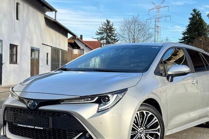 Toyota Corolla 66.000 km 19.690 &euro; München 80992