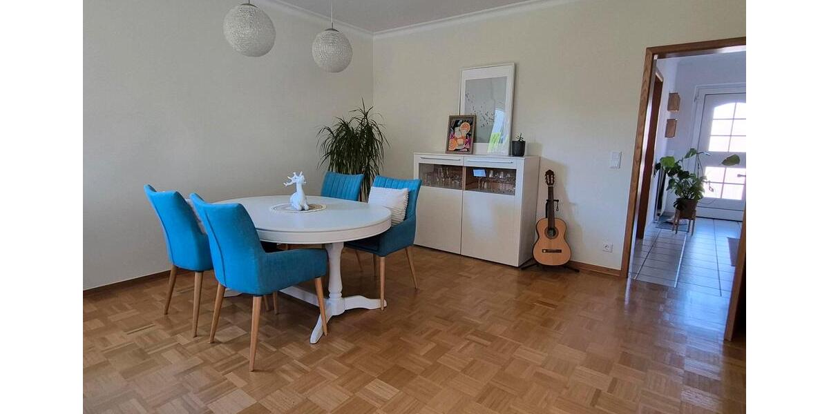 Bungalow Kirchlengern - 4 Zimmer, 110 m&sup2;, 320.000&euro; | Angebot:26302979