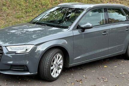 Audi A3 137.000 km 16.900 € Molzhain 57520