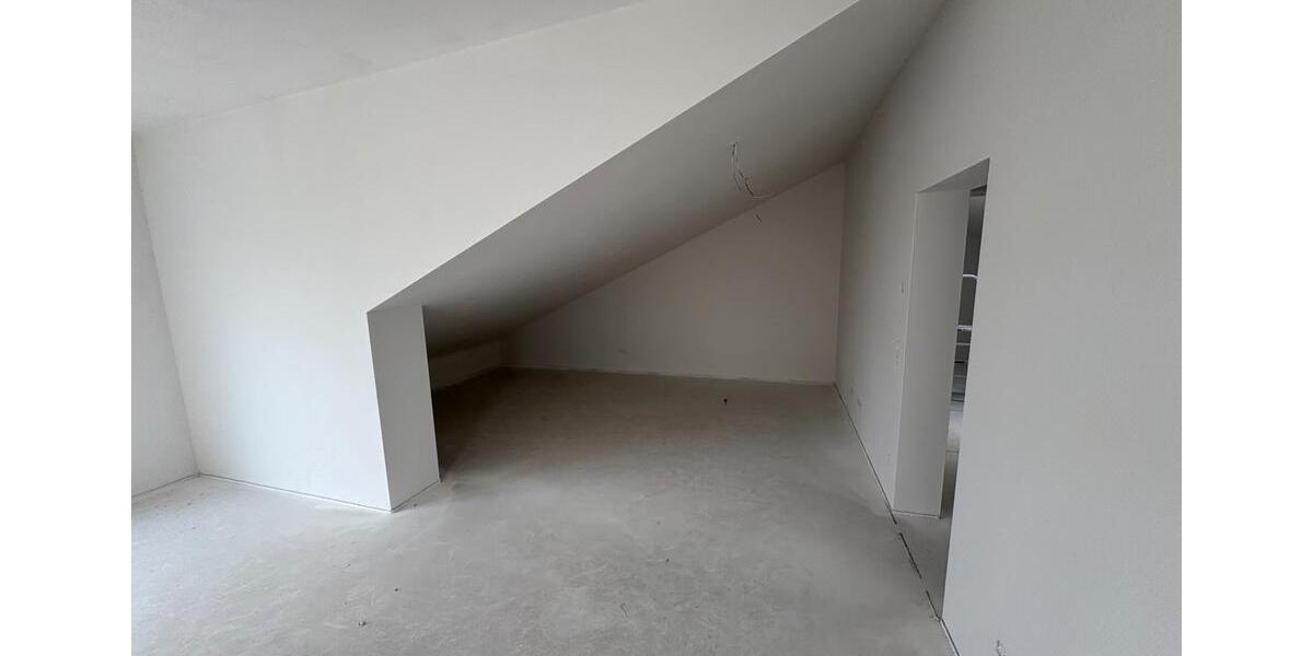 Dachgeschoßwohnung Neuburg an der Donau - 2 Zimmer, 57 m&sup2;, 790&euro; | Angebot:26639990