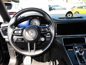 Porsche Panamera Head-Up Sp.-Ausspuff 43.000 km 64.999 &euro; Biebesheim 64584