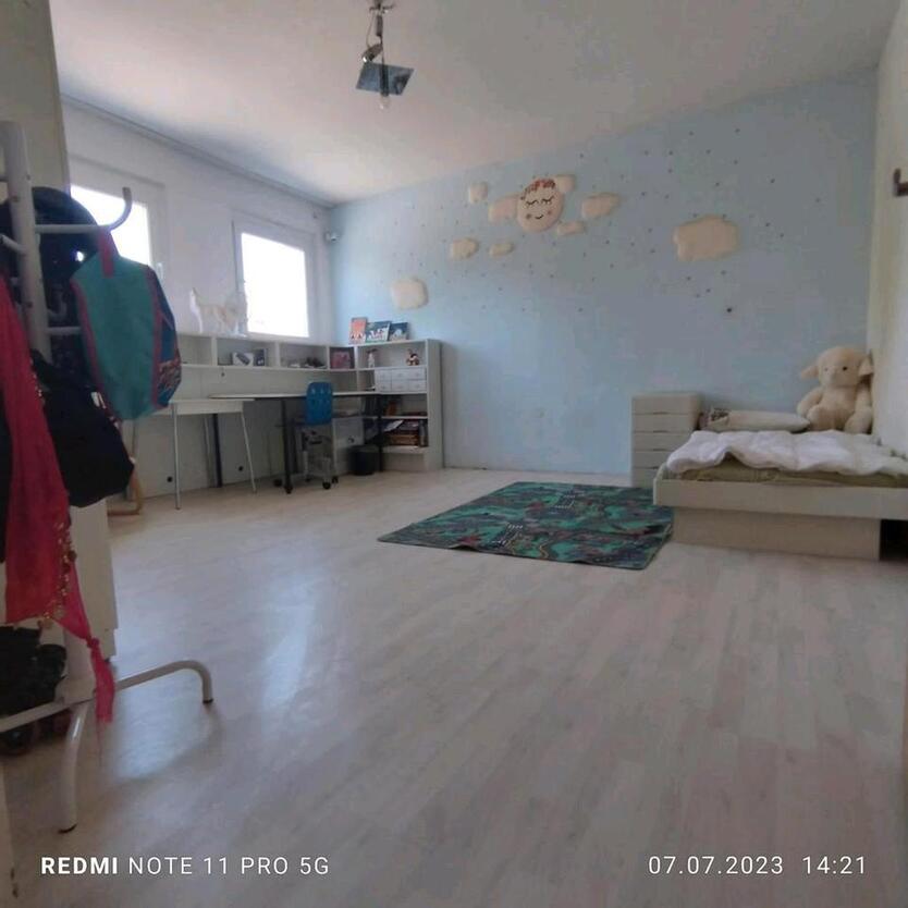 Reihenmittel Haus in schöner Lage zu verkaufen Provisionsfrei