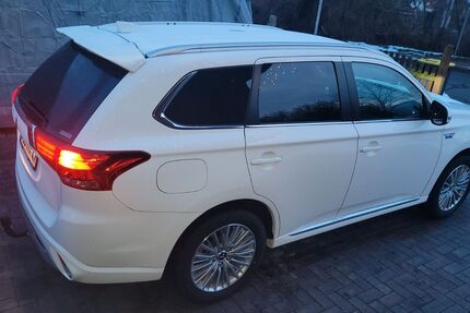 Mitsubishi Outlander 95.000 km 22.900 &euro; Wolfsburg 38448