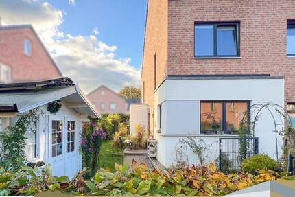 Haus Hamburg / Lemsahl-Mellingstedt Lemsahl-Mellingstedt - 6 Zimmer, 160 m&sup2;, 819.000&euro; | Angebot:26358812