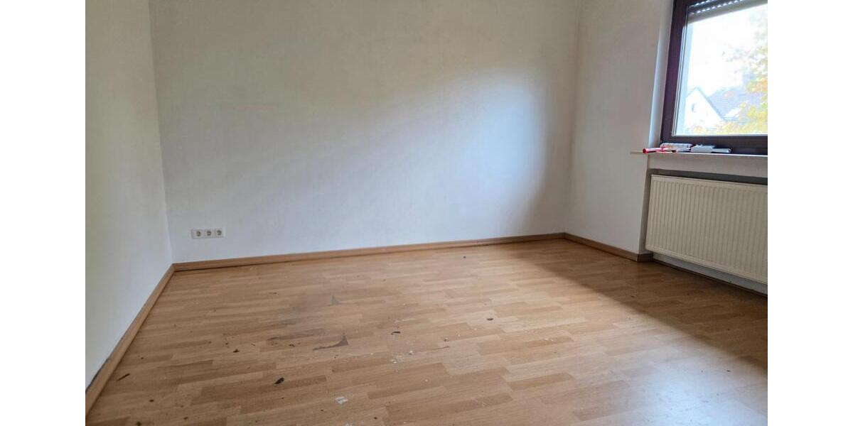 Einfamilienhaus Raunheim - 5 Zimmer, 130 m&sup2;, 2.500&euro; | Angebot:25436713