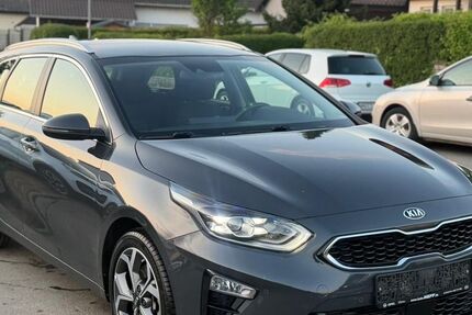 Kia ceed / Ceed 86.000 km 15.999 &euro; Gundelsheim 74831