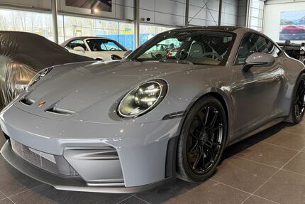 Porsche 992 3.800 km 239.800 &euro; Bielefeld 33719