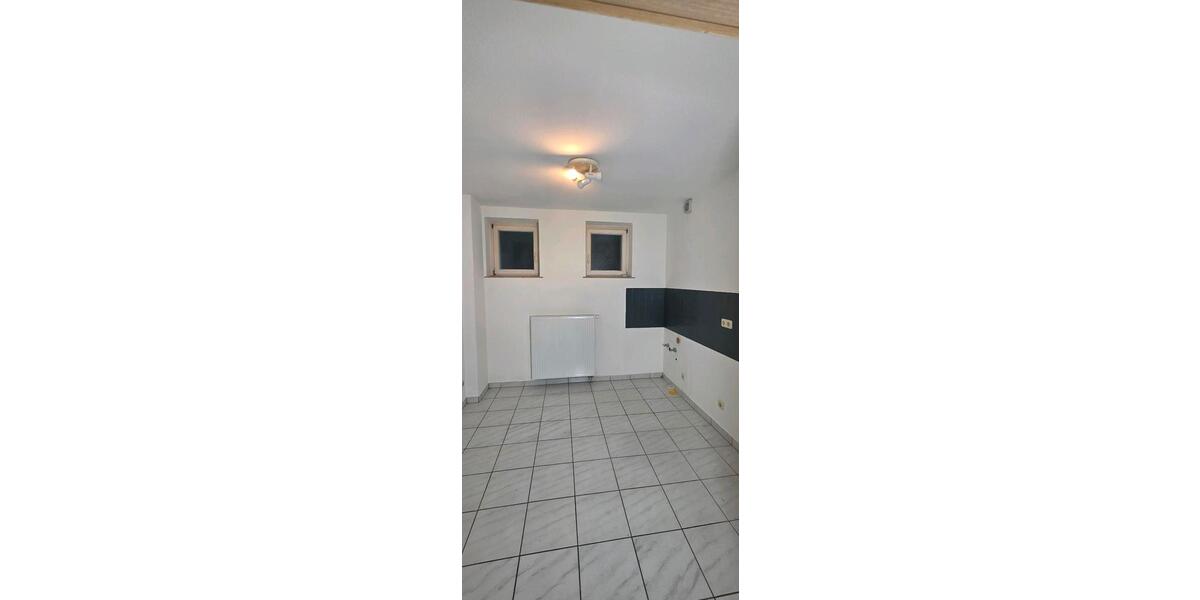 Etagenwohnung Jena - 2 Zimmer, 60 m&sup2;, 550&euro; | Angebot:26522223