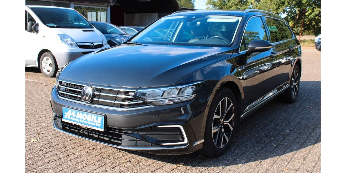 VW Passat 74.600 km 23.999 € Oldenburg 26129