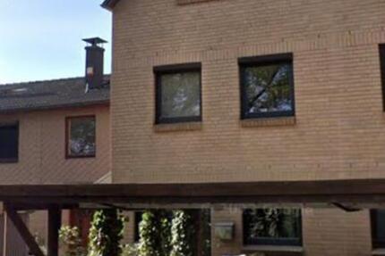 Haus Ahrensburg - 5 Zimmer, 105 m&sup2;, 1.999&euro; | Angebot:24977814