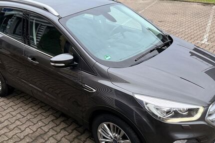 Ford Kuga 166.717 km 11.777 &euro; Meppen 49716