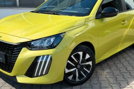 Peugeot 208 12.012 km 15.620 &euro; Magdeburg 39110