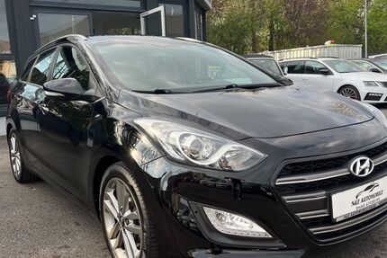 Hyundai i30 110.000 km 9.990 € Augsburg 86165