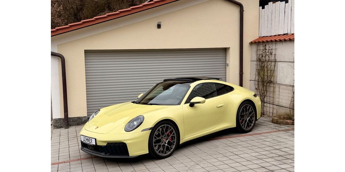 Porsche 992 13.790 km 159.999 &euro; Fensterbach 92269