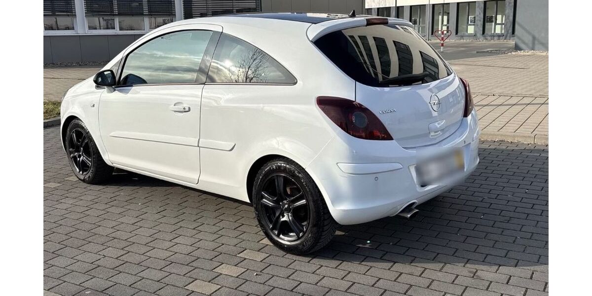 Opel Corsa 146.748 km 3.099 &euro; Mannheim 68199