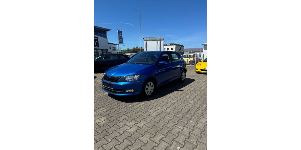 Skoda Fabia 44.200 km 9.450 &euro; Königsbrunn 86343