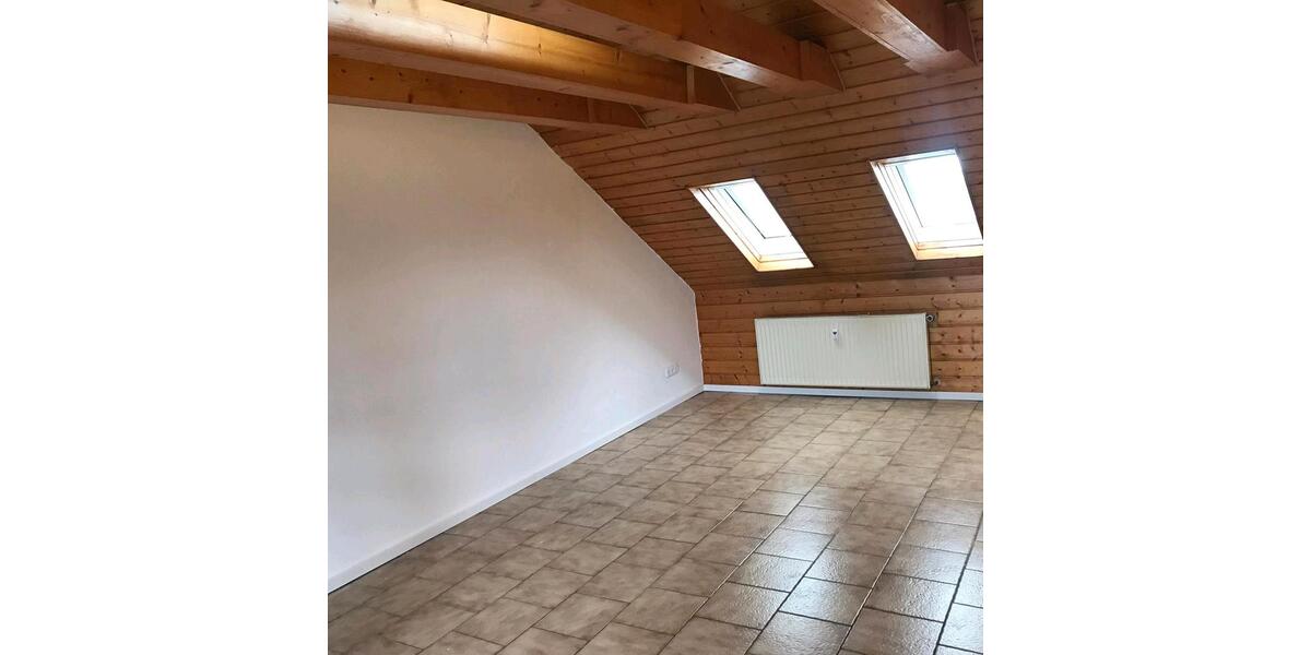 Dachgeschoßwohnung Bischofsheim - 2 Zimmer, 55 m&sup2;, 185.000&euro; | Angebot:26121507