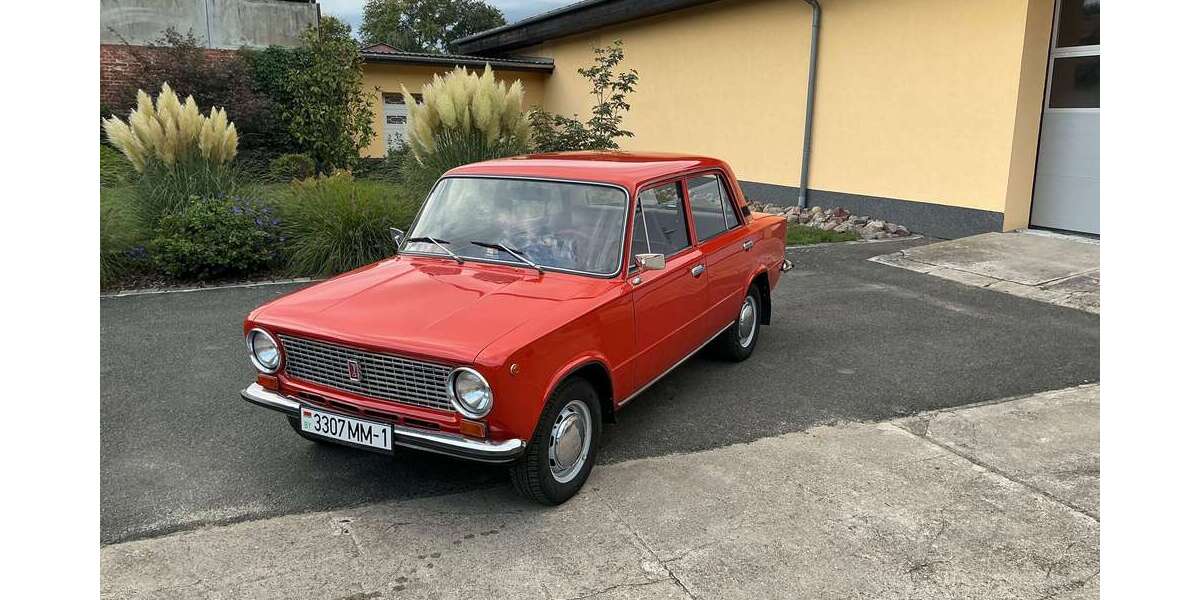 Lada 1200 54.000 km 8.900 &euro; Wandlitz OT Schönerlinde 16348