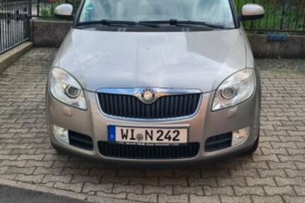 Skoda Fabia 245.413 km 2.300 &euro; Wiesbaden 65191