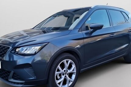 Seat Arona 21.581 km 23.985 &euro; Hamburg 22045