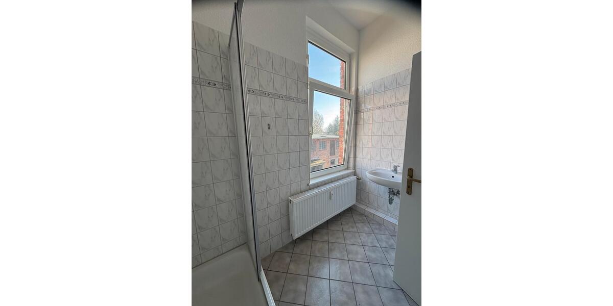 Etagenwohnung Güstrow - 1.5 Zimmer, 41 m&sup2;, 308&euro; | Angebot:25432964