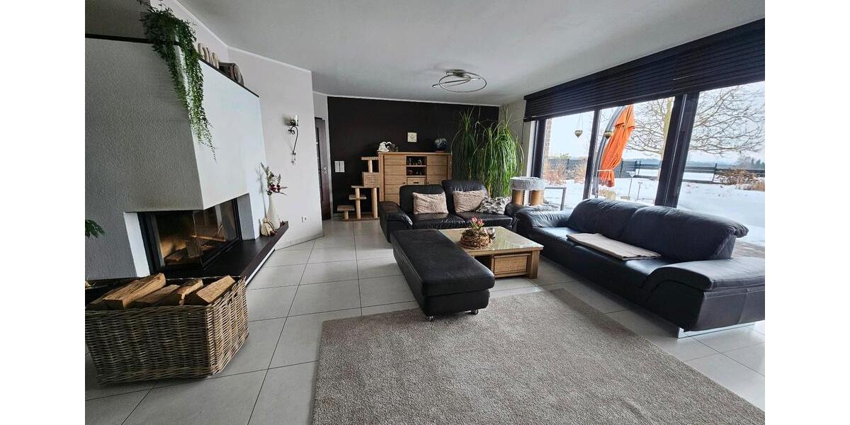 Einfamilienhaus Hüllhorst - 6 Zimmer, 193 m&sup2;, 570.000&euro; | Angebot:27141146