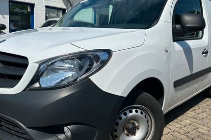 Mercedes-Benz Citan 132.000 km 8.949 &euro; Gummersbach (Zwischen Toom Markt und ATU) 51645