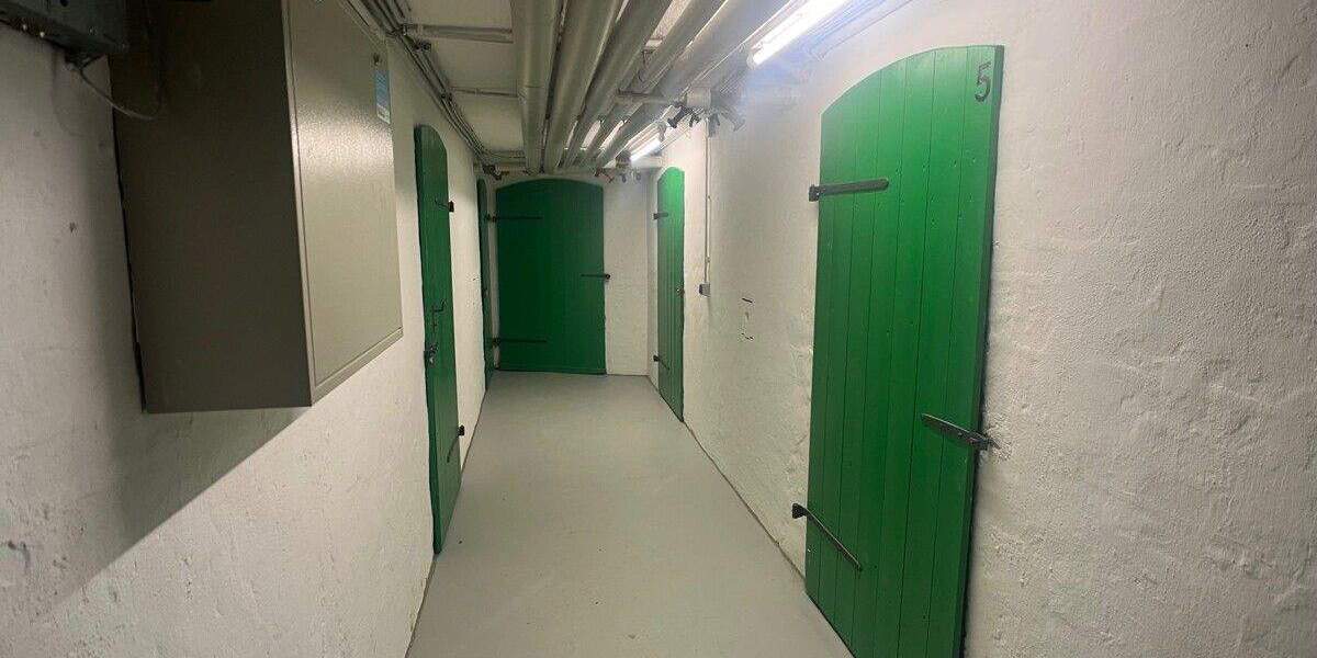 Große Wohnung .... gute Lage .... vermietete 5-Zimmer-Wohnung in der Brühlervorstadt !! 5 zimmer