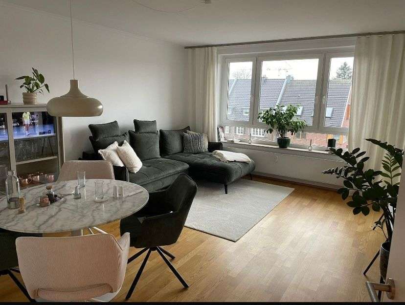 Wohnung zum Mieten in Düsseldorf 1.400 € 83 m²