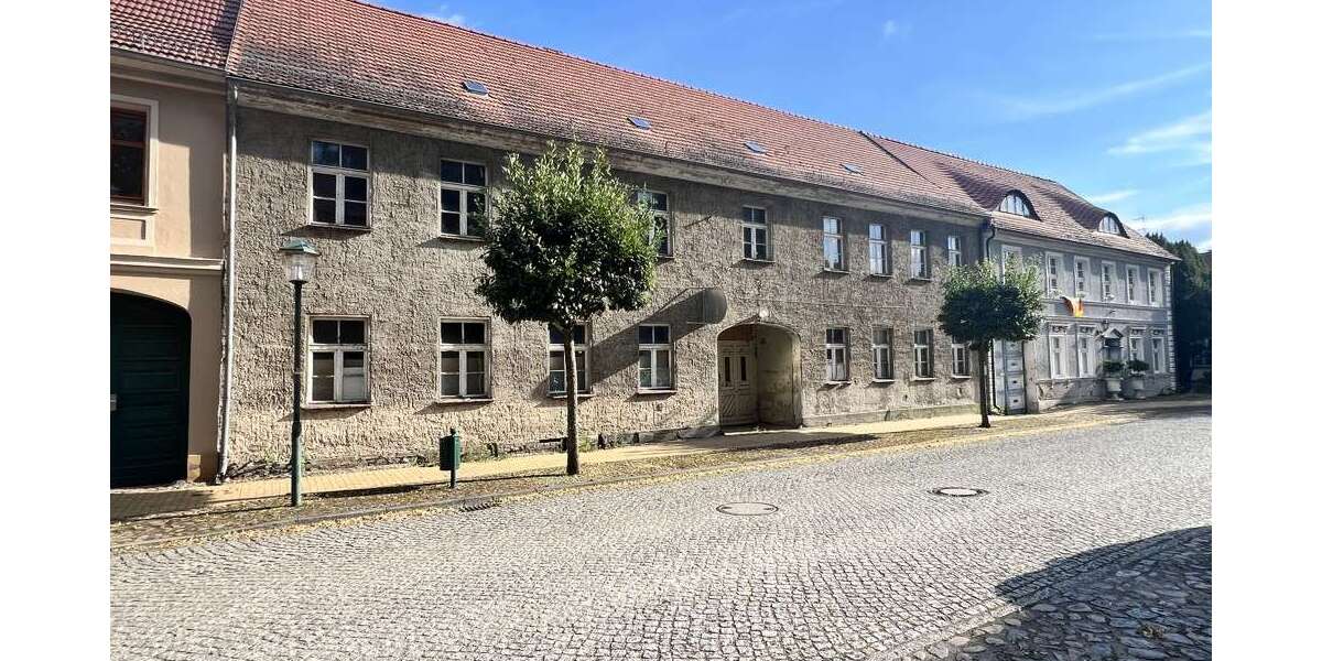 Haus zum Kaufen in Liebenwalde 349.000 € 779 m² - Einfamilienhaus Liebenwalde | Angebot:23989011