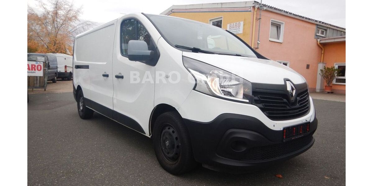 Renault Trafic 211.648 km 6.900 &euro; Nürnberg 90449