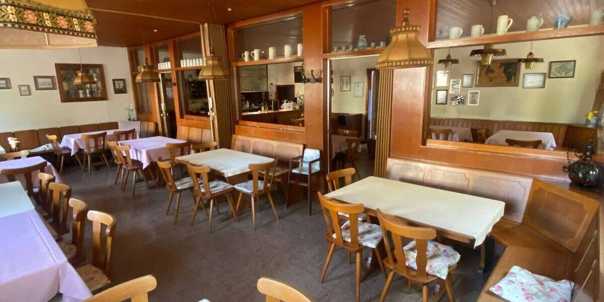 Einfamilienhaus Volkach - 9 Zimmer, 415.000&euro; | Angebot:25771722