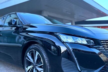 Peugeot 308 94.000 km 16.990 &euro; Losheim am See 66679