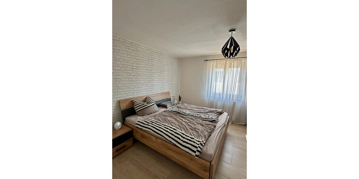 Etagenwohnung Schwäbisch Gmünd Bargau - 3.5 Zimmer, 82 m&sup2;, 280.000&euro; | Angebot:26762923