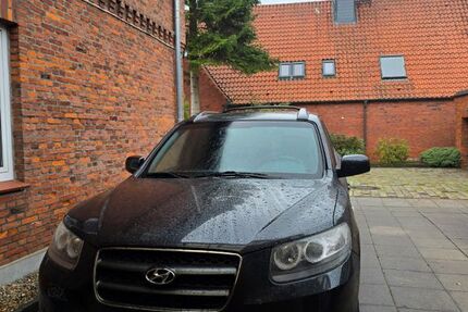 Hyundai SANTA FE 233.000 km 4.500 &euro; Osterrönfeld 24783