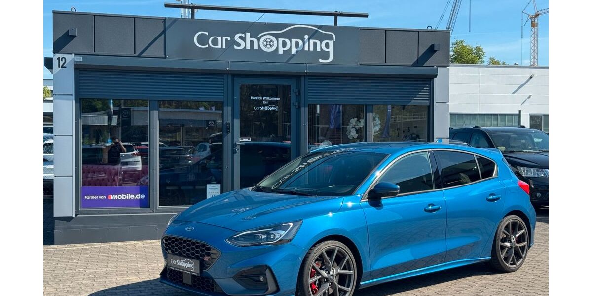 Ford Focus 42.000 km 20.890 &euro; Roth 91154