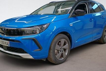 Opel Grandland (X) 3.179 km 26.985 &euro; Marktredwitz 95615