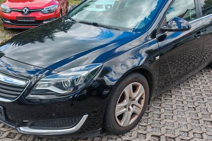 Opel Insignia 259.000 km 1.990 &euro; Umpferstedt 99441