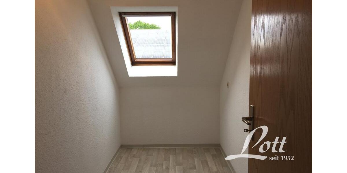 Dachgeschoßwohnung Saterland - 2 Zimmer, 49 m&sup2;, 500&euro; | Angebot:26592295