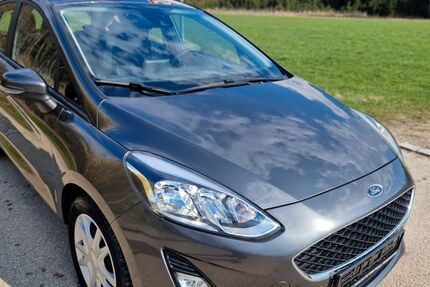 Ford Fiesta 29.899 km 12.700 &euro; Welden 86465