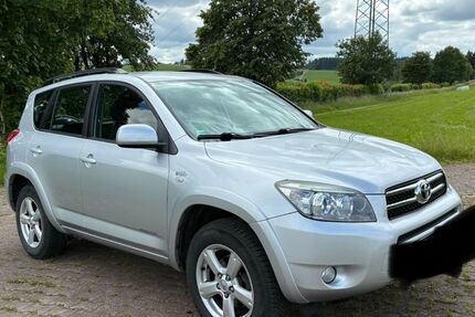 Toyota RAV 4 125.000 km 6.500 &euro; Weinsheim 54595